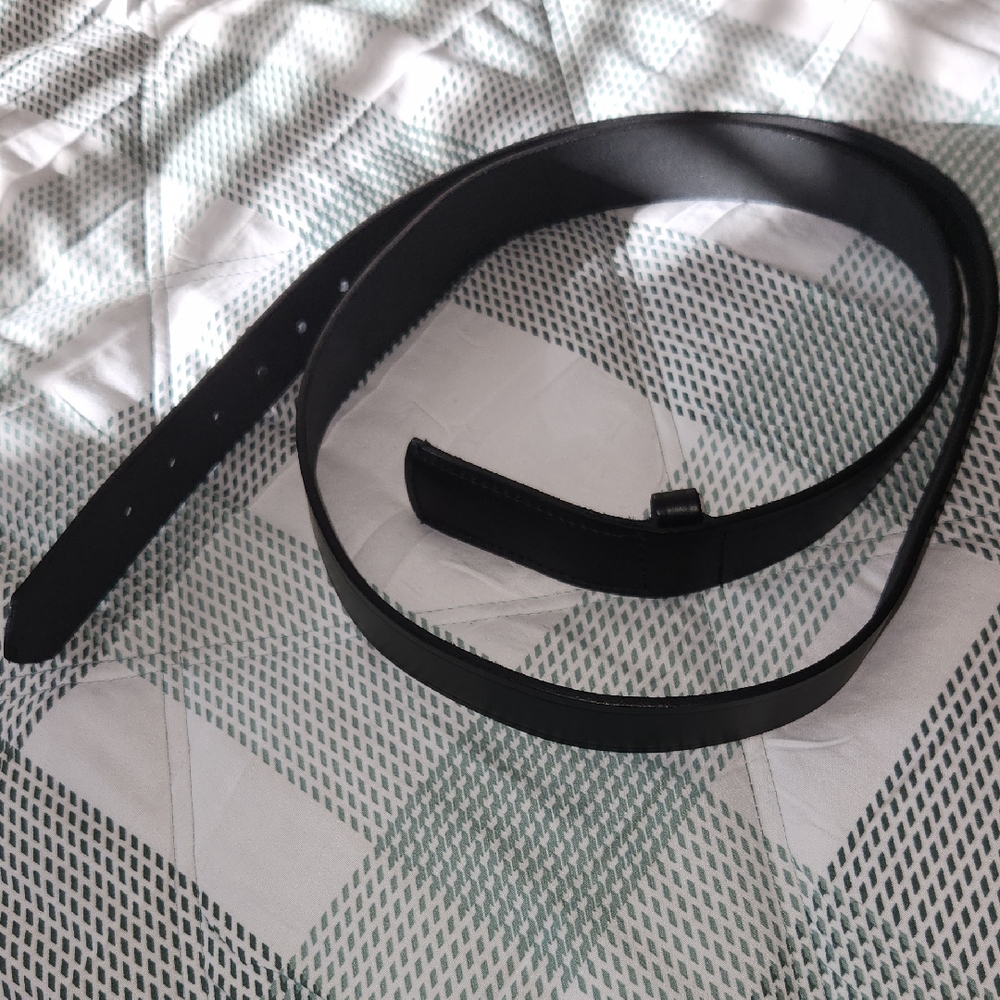 Cintas MECHANICS Black Leather Buckleless Belt Size XXL